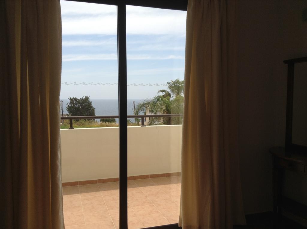 Aura Holiday Villas Paphos Habitación foto